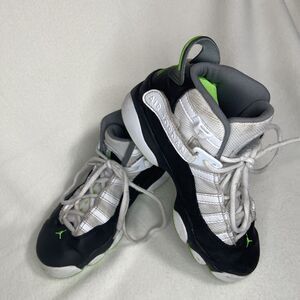 SIZE 4Y JORDAN 6 RINGS (GS) WHITE / GREEN STRIKE-BLACK GRADE SCHOOL 323419 130